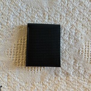 Men’s Minimalist Black Wallet – Sleek and Stylish